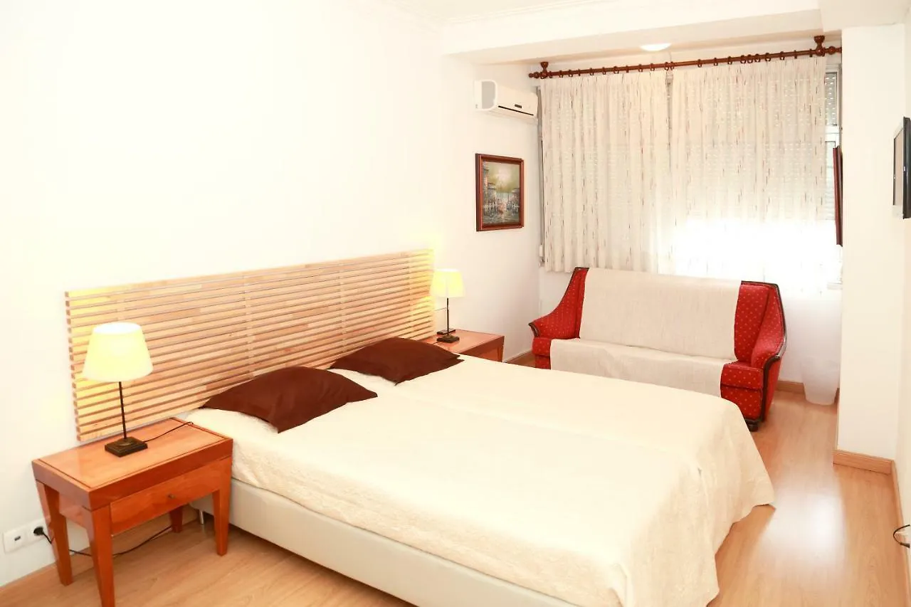 Casa Encantada - Poeta Lisbon Apartment